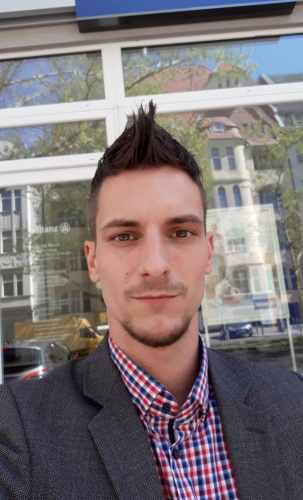 Julian Toczkowski