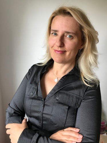 Dr. Karin Graf
